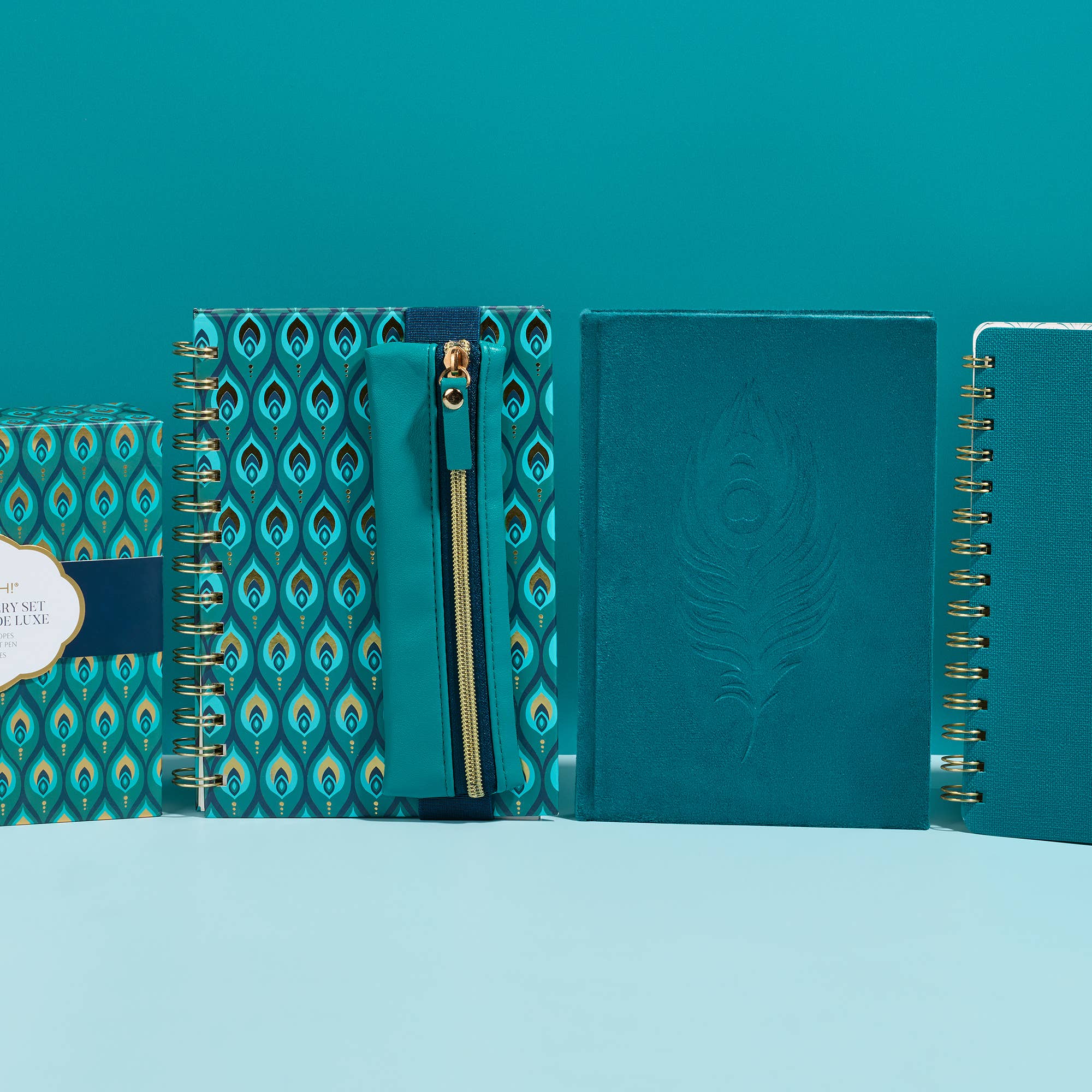 Cascading Plumes Oliver Notebook with Pen Pocket