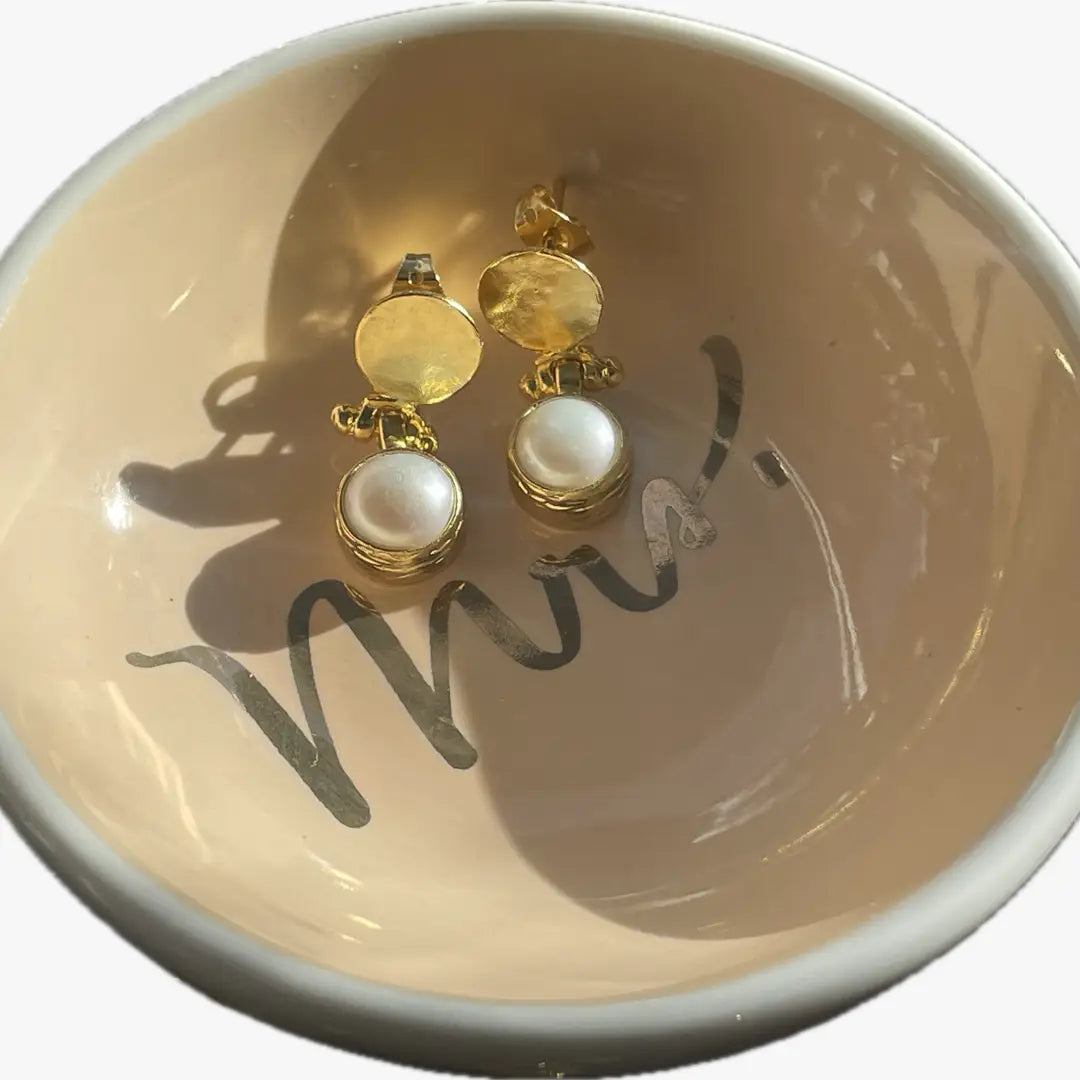 Miniature Circle Single Stone Hammered Earrings