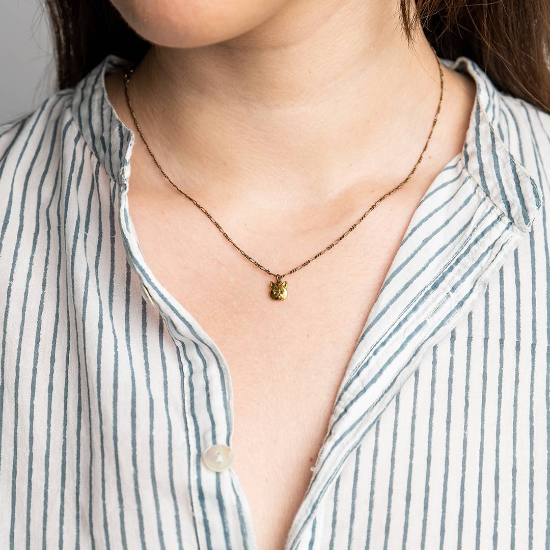 Here Kitty Cat Necklace: 20 Inch