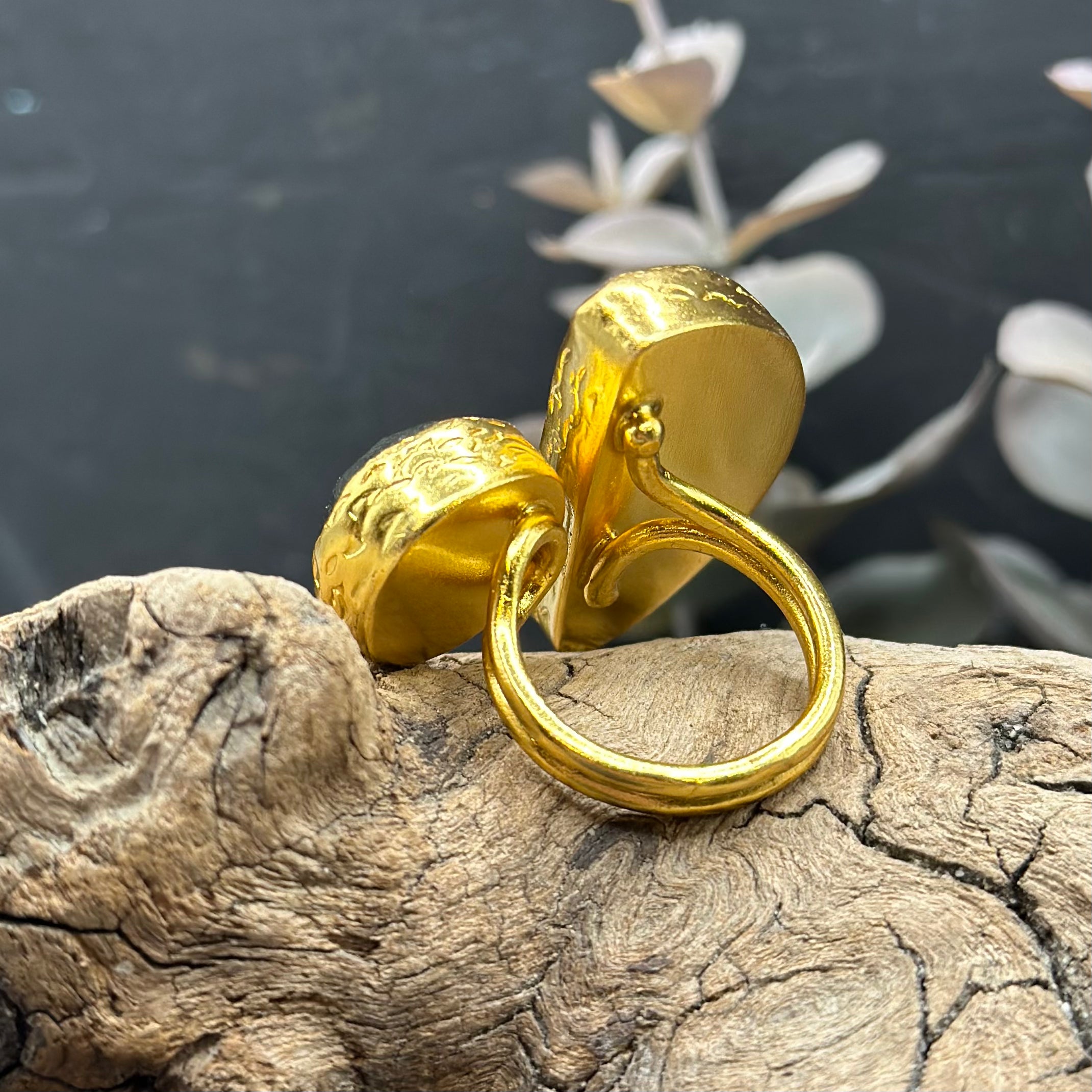 Halfmoon Double Stone Ring