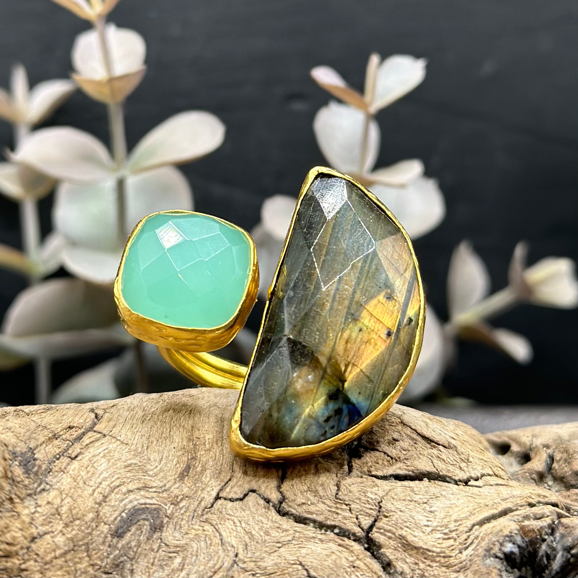 Halfmoon Double Stone Ring