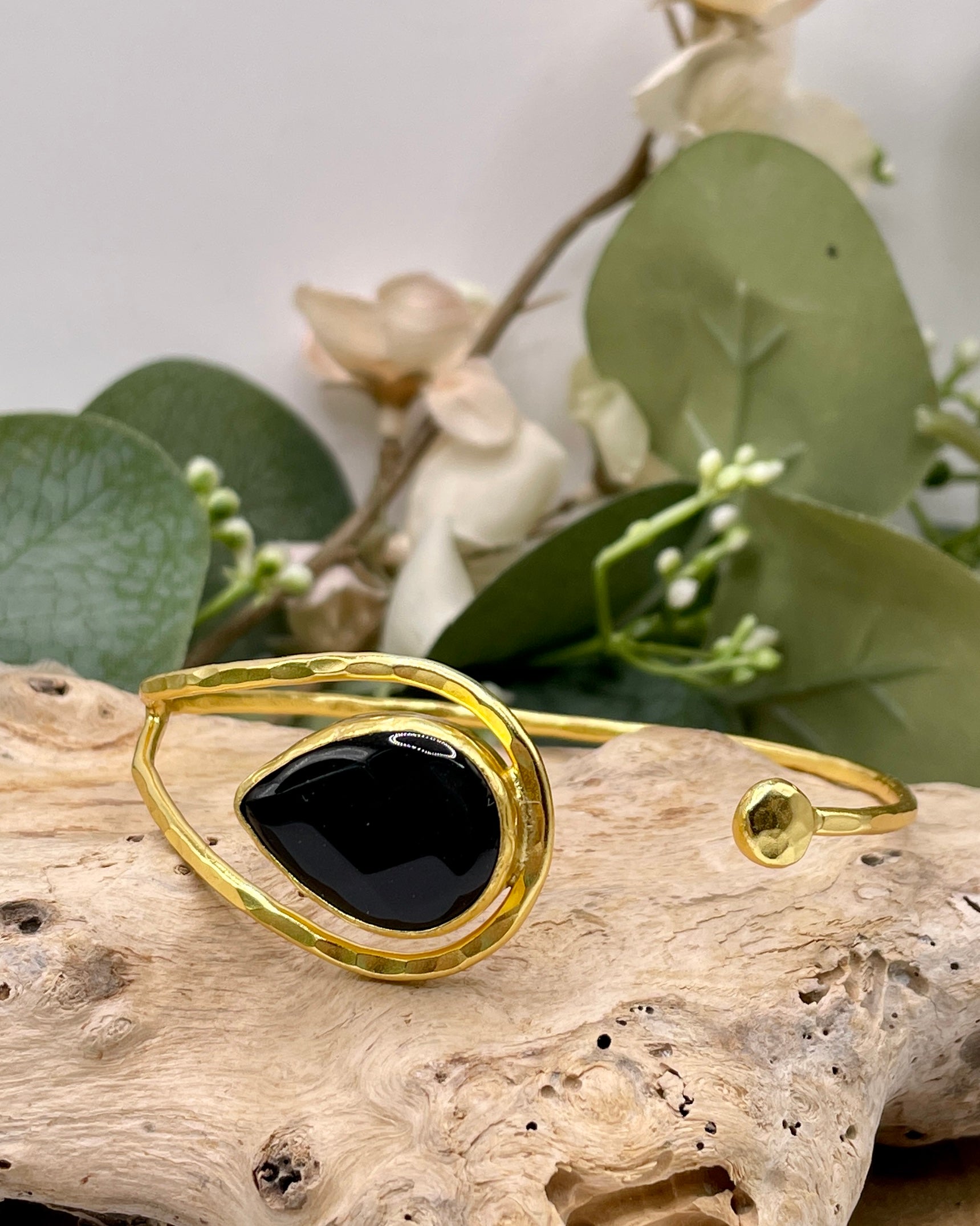 Open Teardrop Bracelet