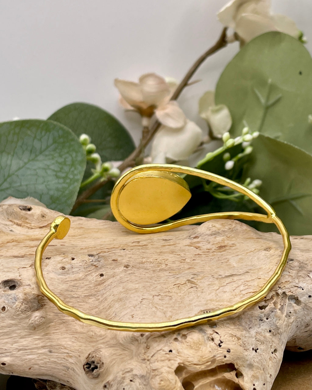 Open Teardrop Bracelet