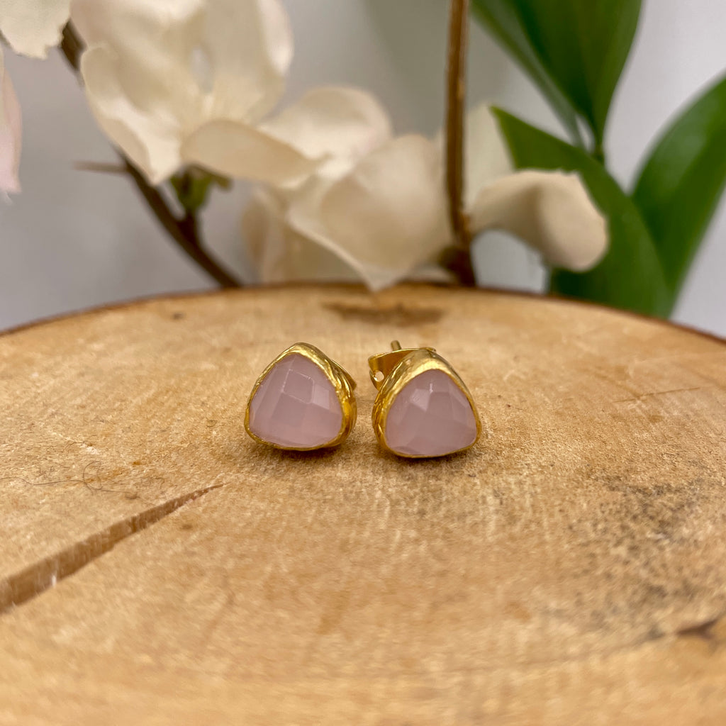 Delta Studs