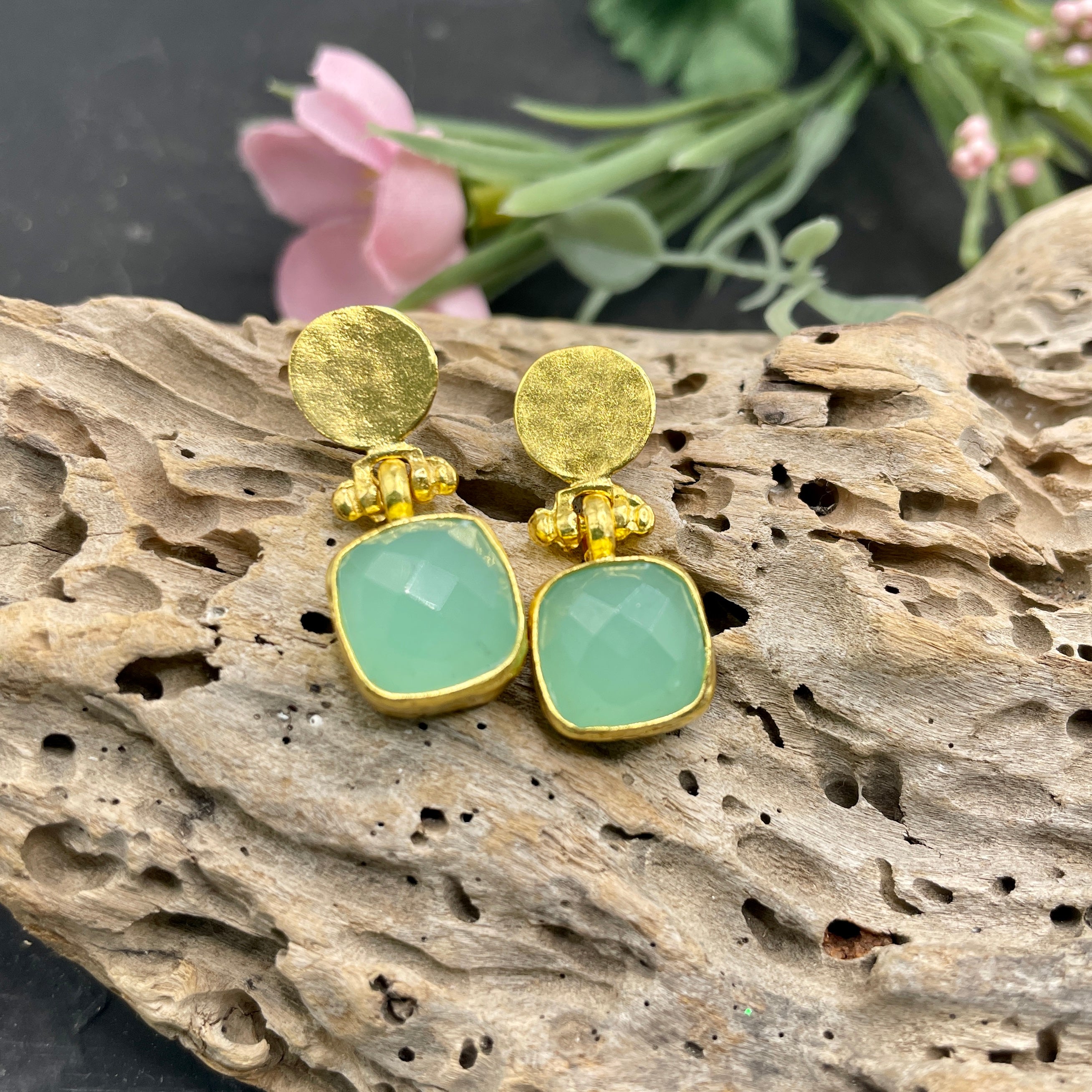 Hammered Circle and Square Stone Earring