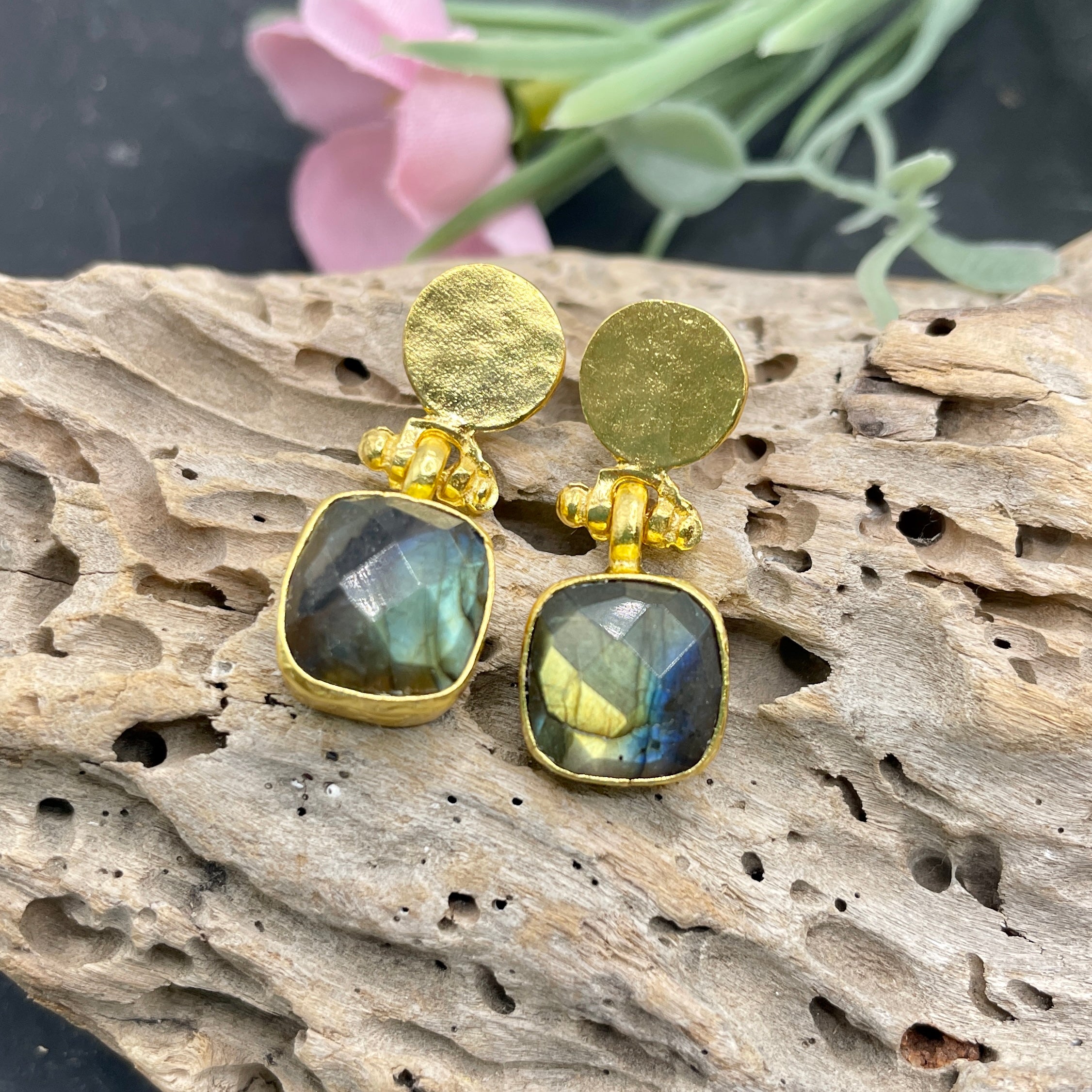 Hammered Circle and Square Stone Earring