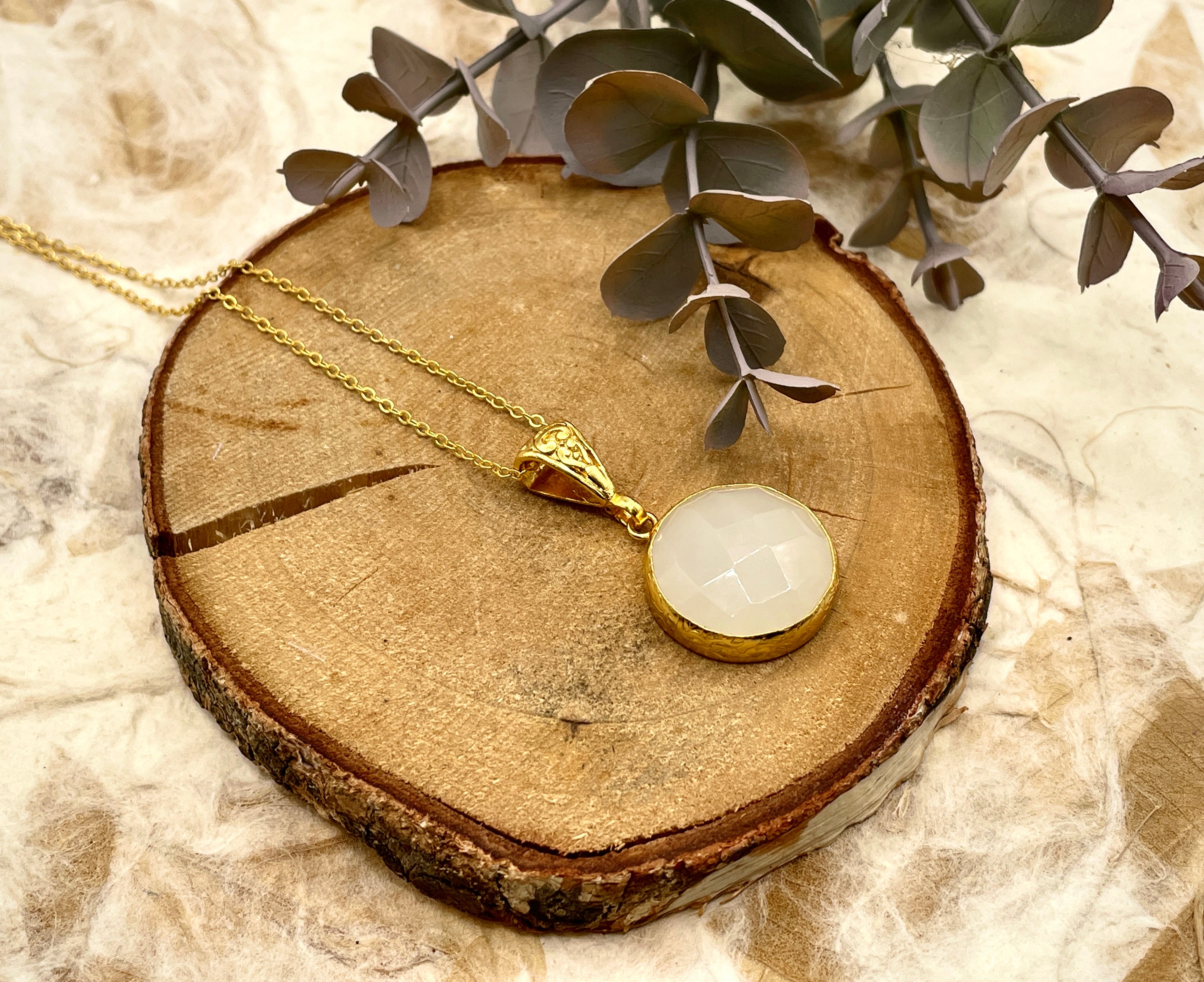 Circle Stone Necklace