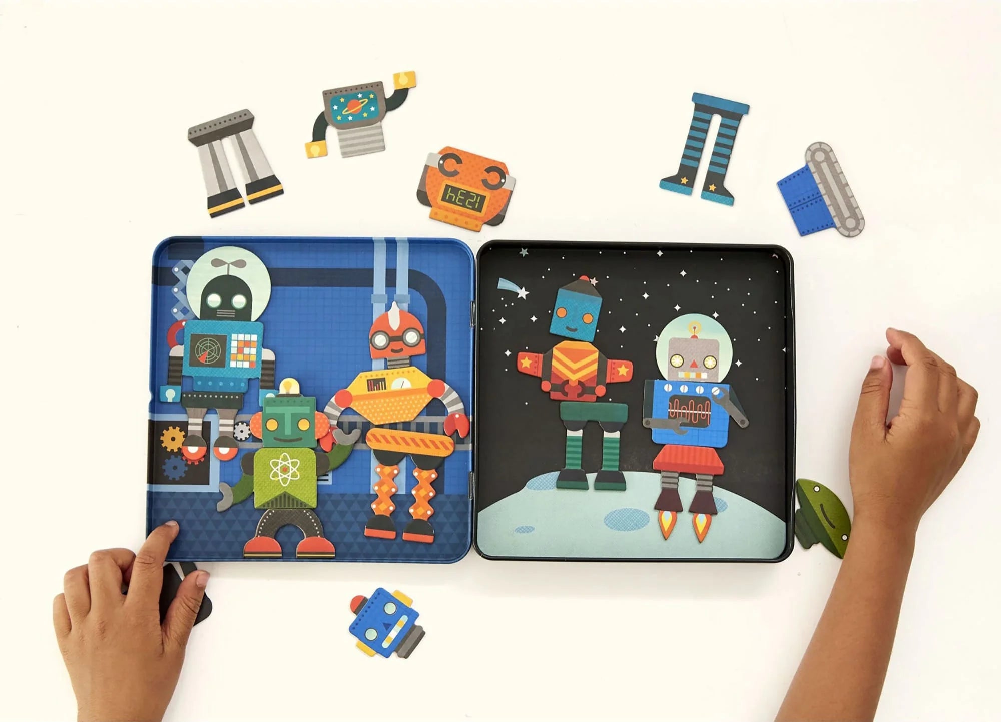 Robot Remix On-The-Go Magnetic Play Set