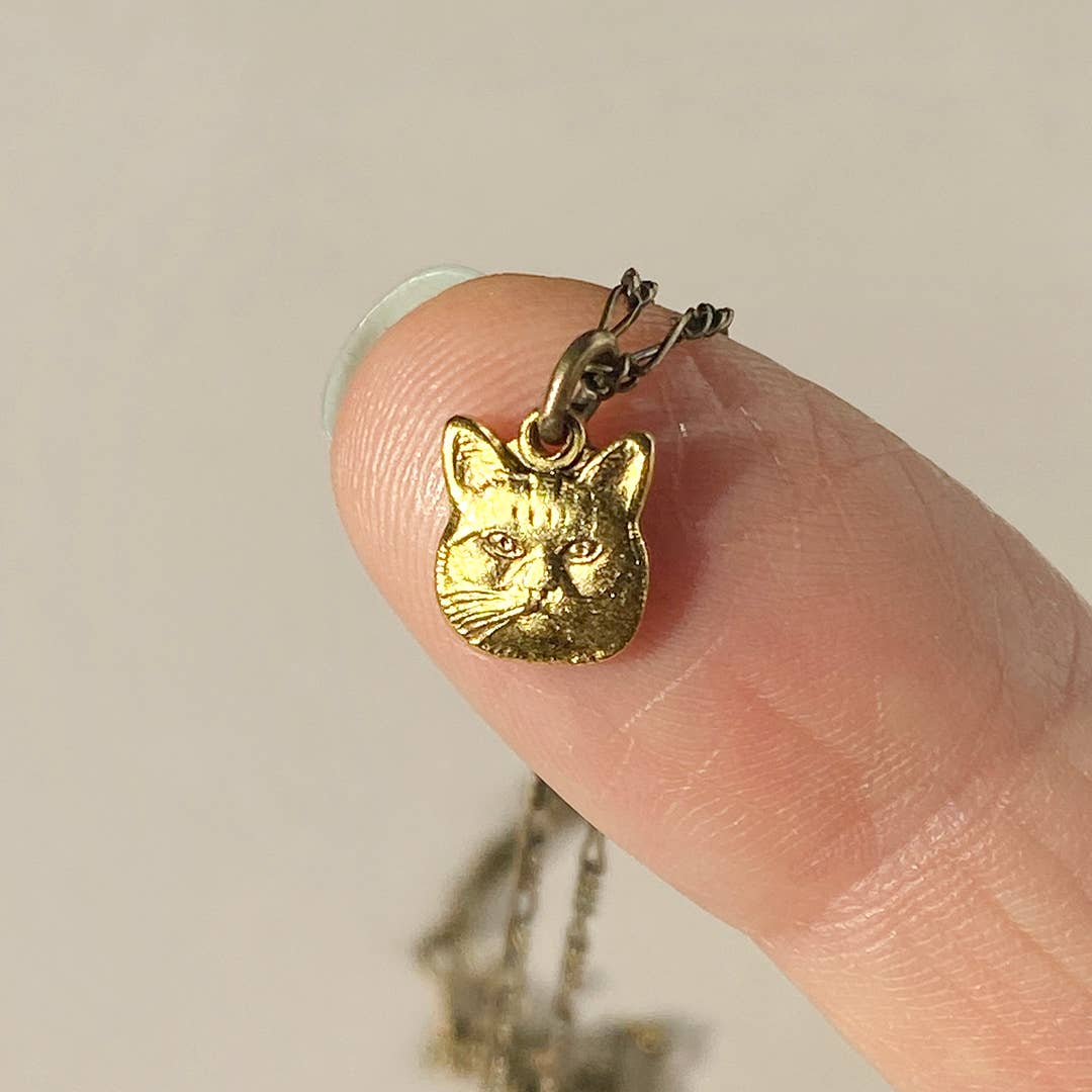 Here Kitty Cat Necklace: 20 Inch