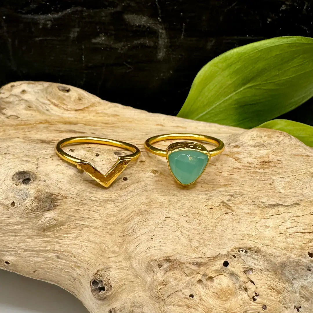 Double Arrow Ring