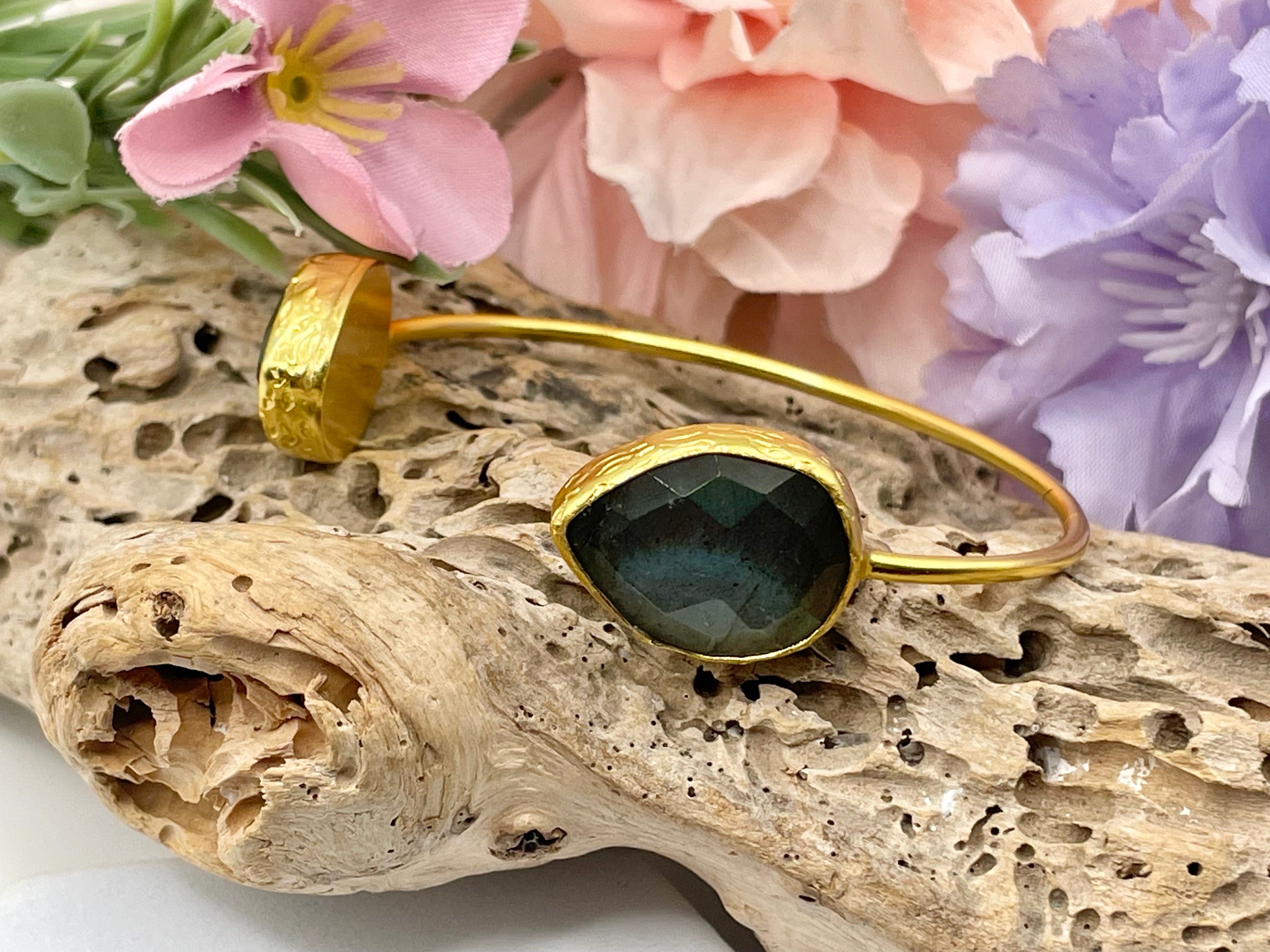 Double Teardrop Bracelet