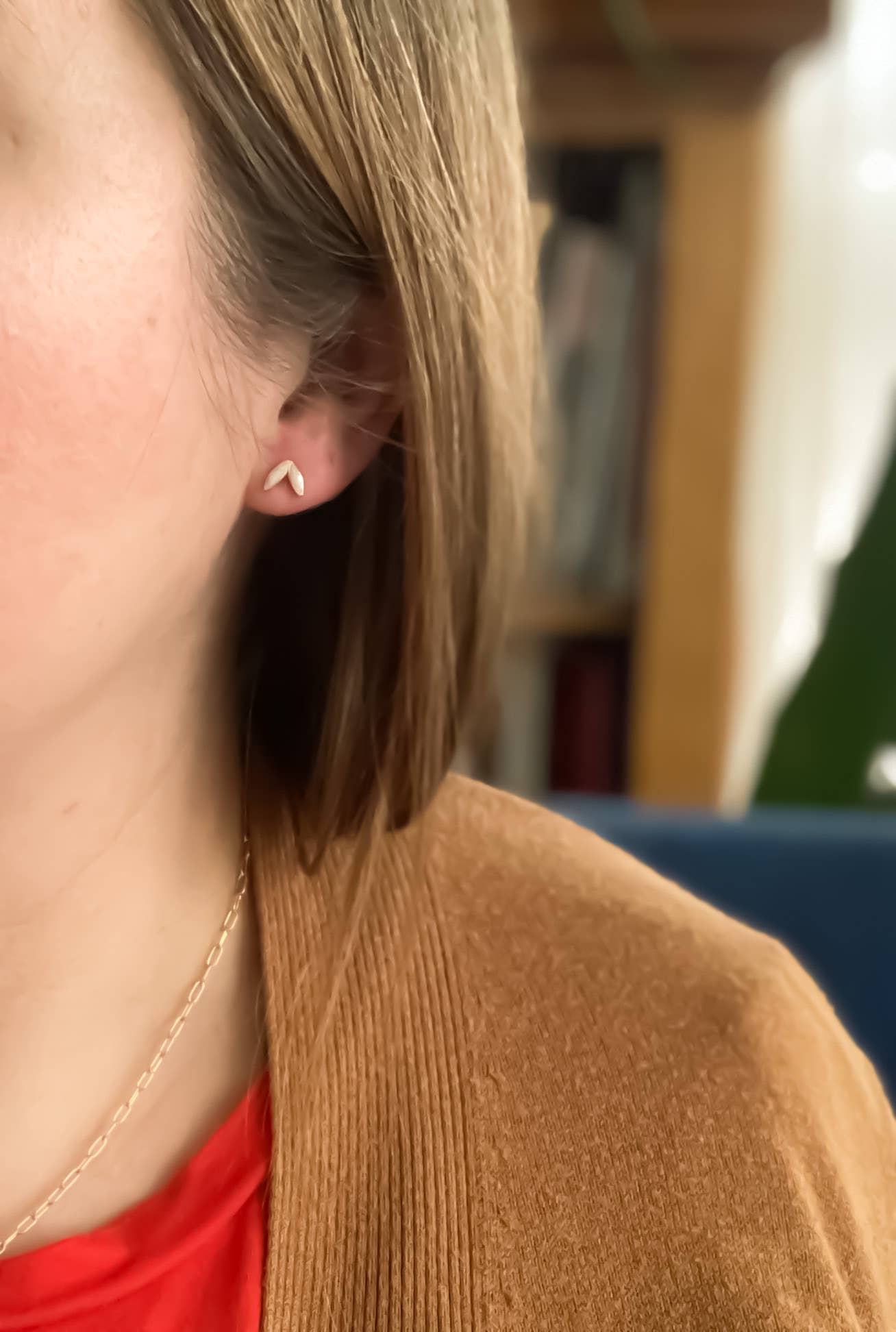 Tiny Laurel Studs in Pearl