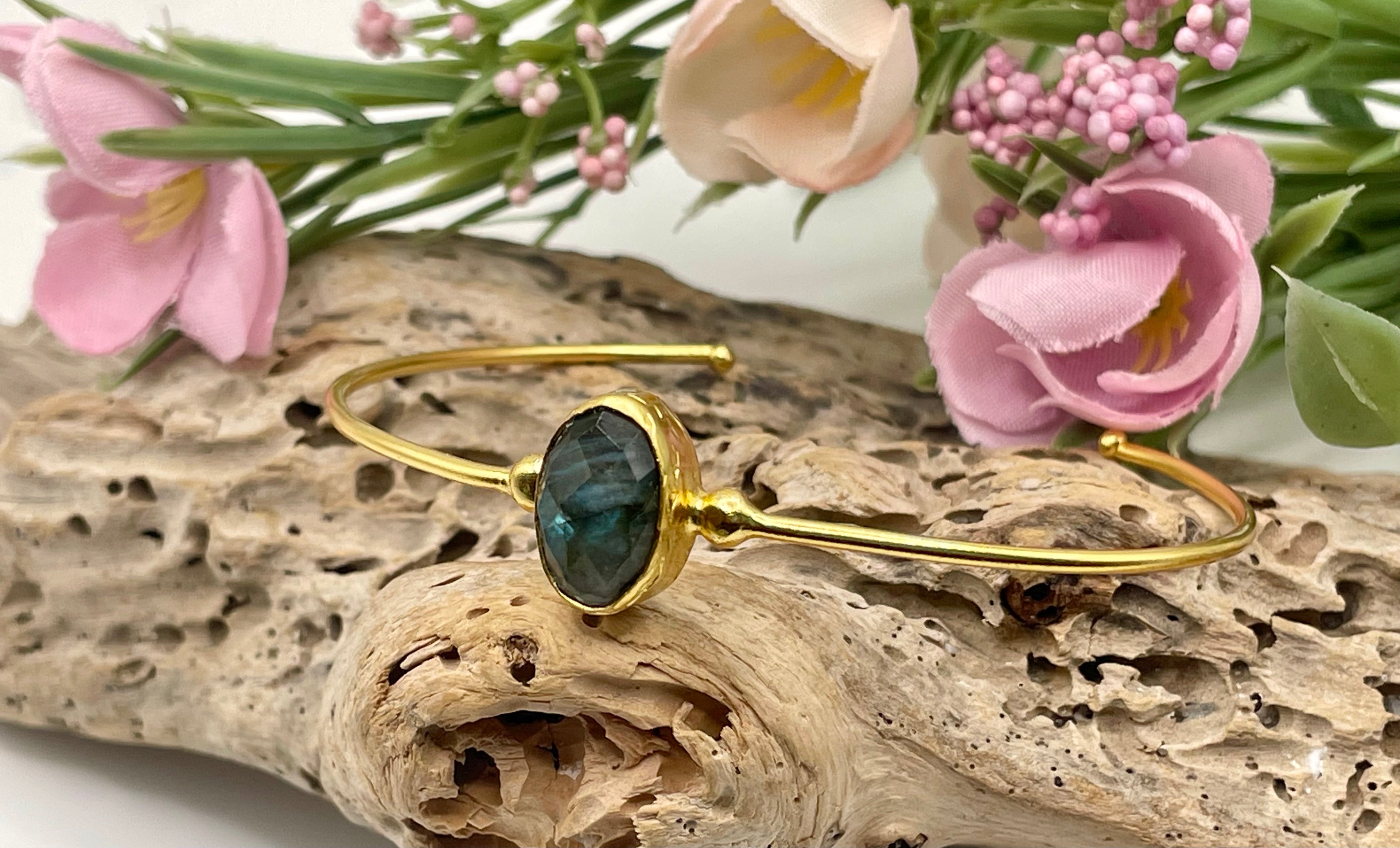 Oval Stone Bracelet
