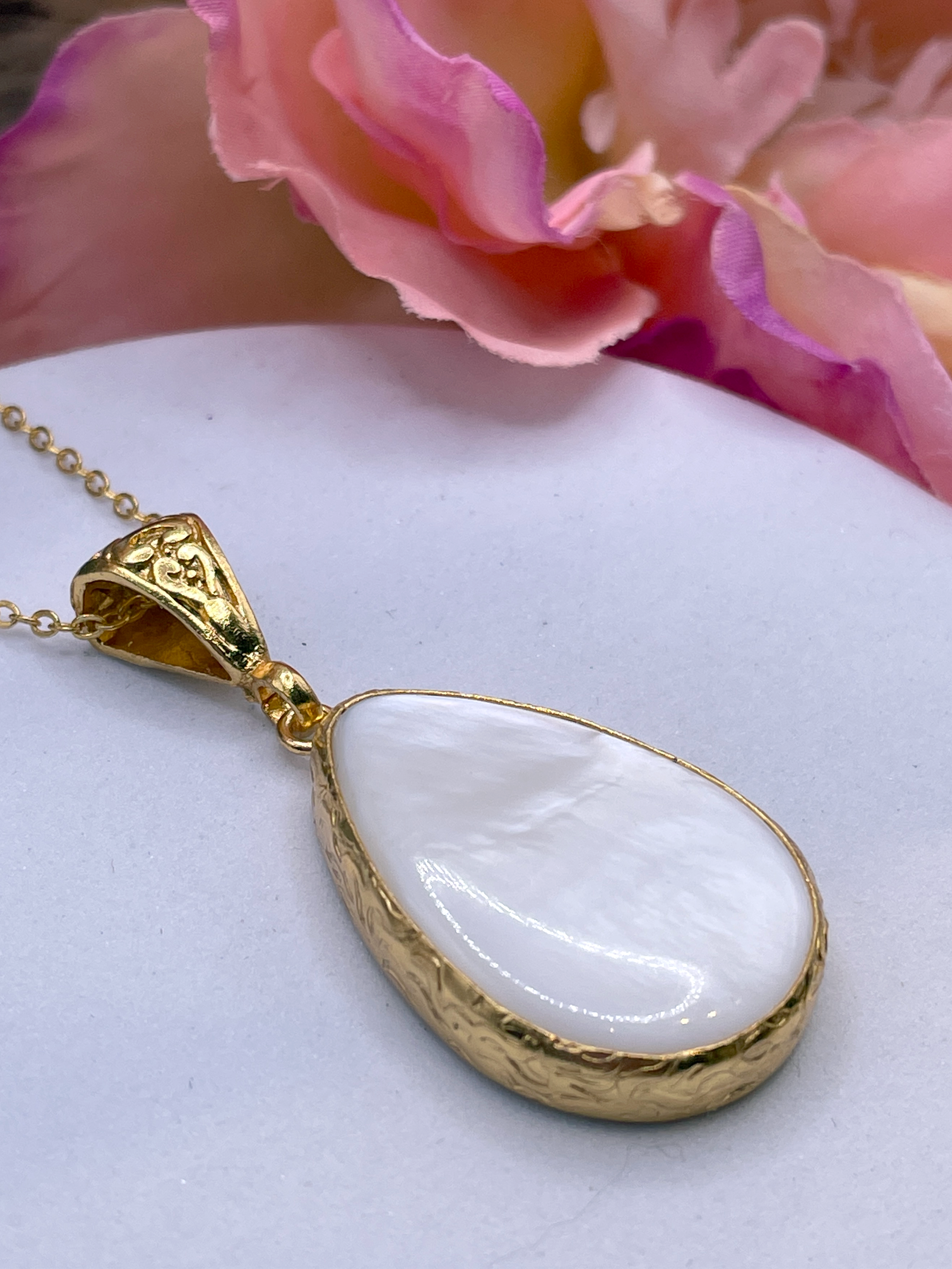 Teardrop Necklace