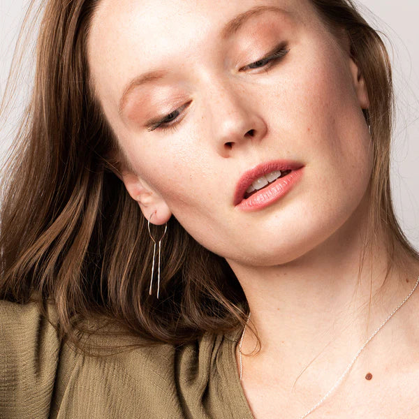 Equinox Keyhole Hoop