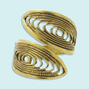 Gold Filigree Swirl Ring: Uncarded